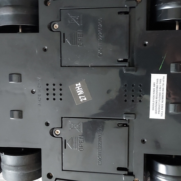 Remote control car - Picture 3 of 4